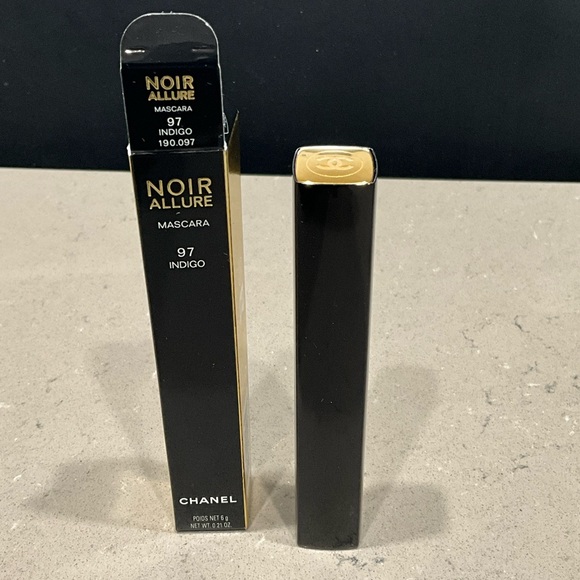 CHANEL Other - CHANEL Noir Allure Mascara in Indigo